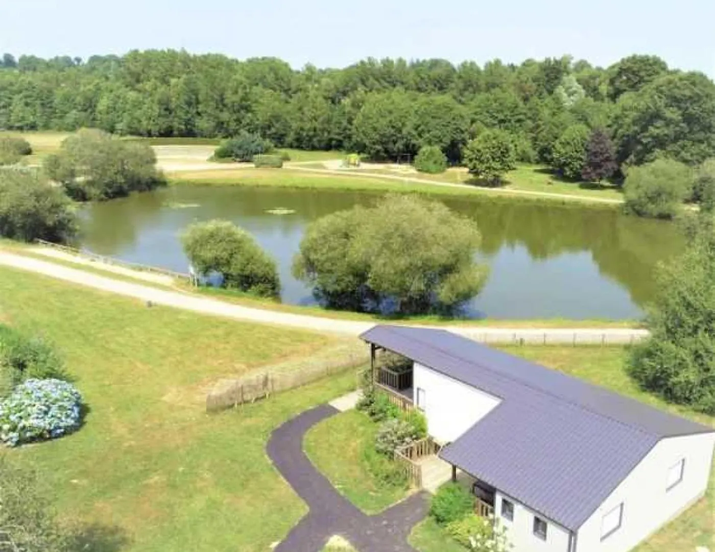 Camping 3 Etoiles - Piscine - Eehafa Merdrignac 0*,  Frankreich